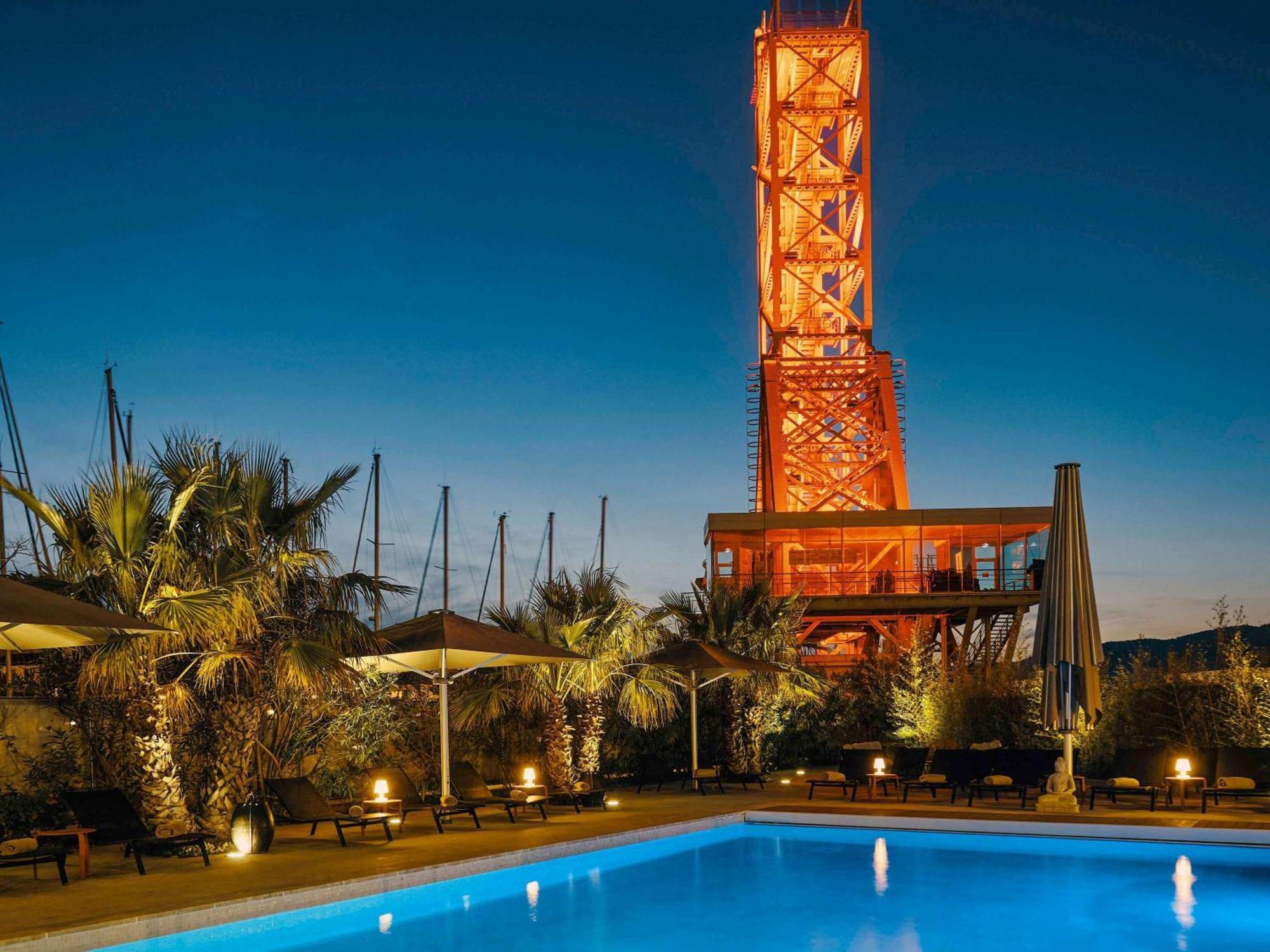 Hotel Mercure Toulon לה סיין סור-מר מראה חיצוני תמונה