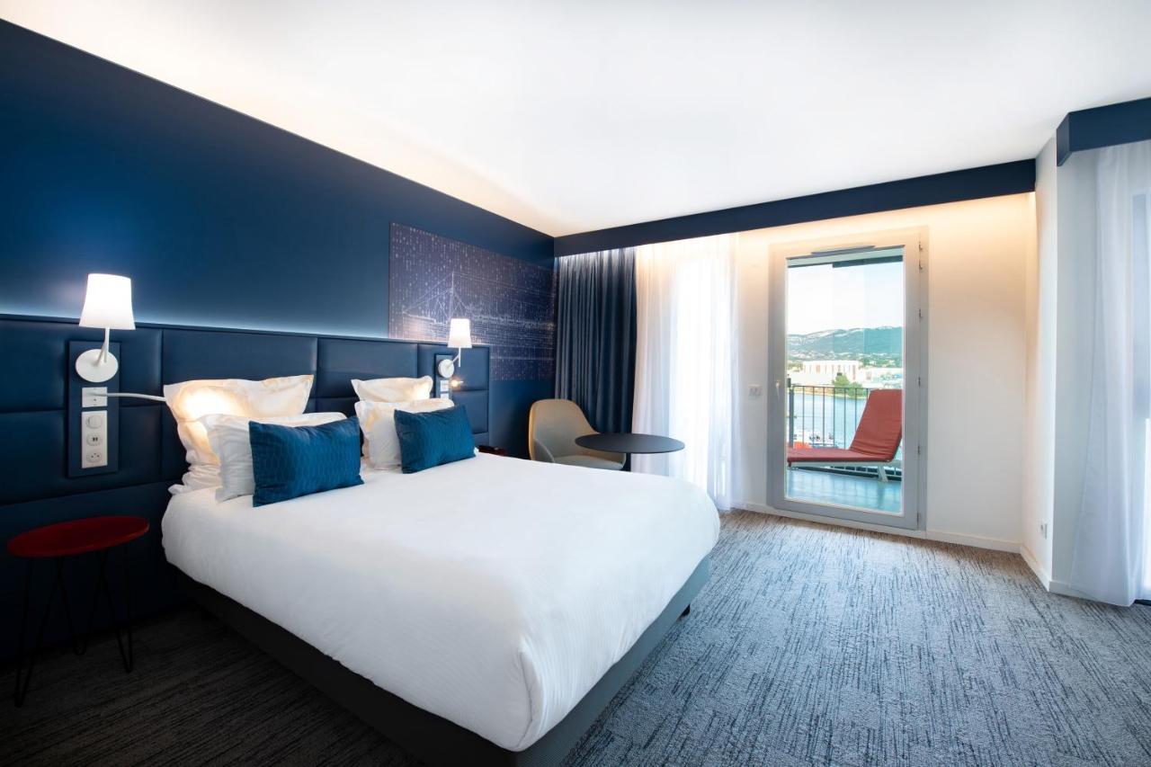 Hotel Mercure Toulon לה סיין סור-מר מראה חיצוני תמונה
