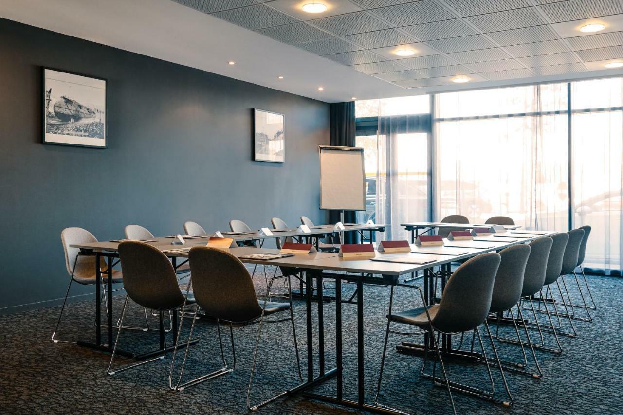 Hotel Mercure Toulon לה סיין סור-מר מראה חיצוני תמונה