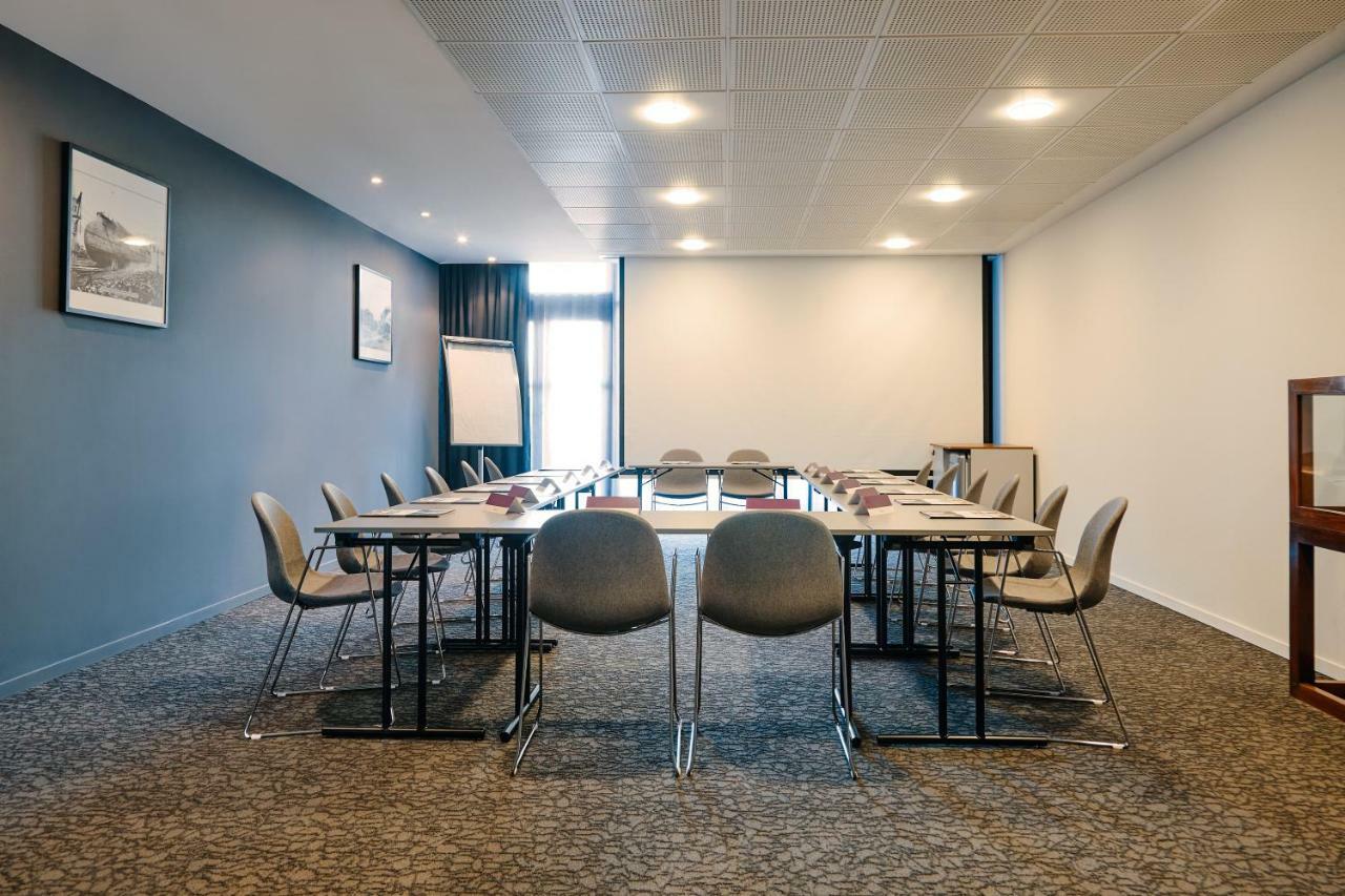 Hotel Mercure Toulon לה סיין סור-מר מראה חיצוני תמונה
